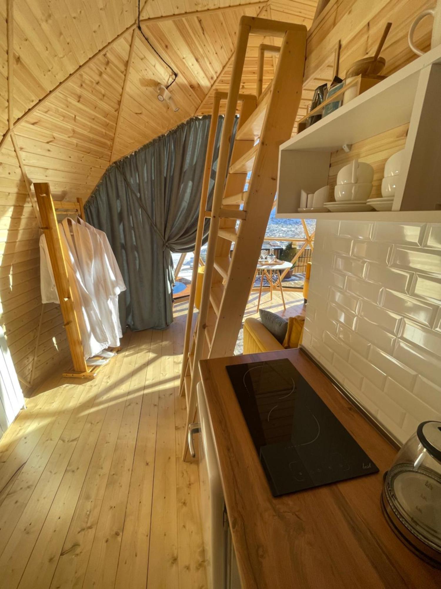 Gabua Glamping Villa Stepantsminda Exterior photo