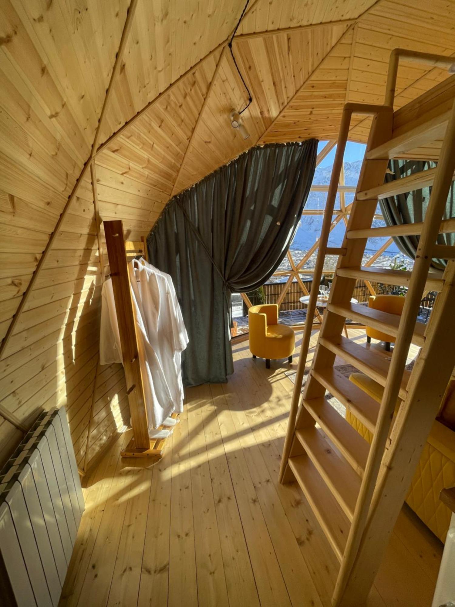 Gabua Glamping Villa Stepantsminda Exterior photo