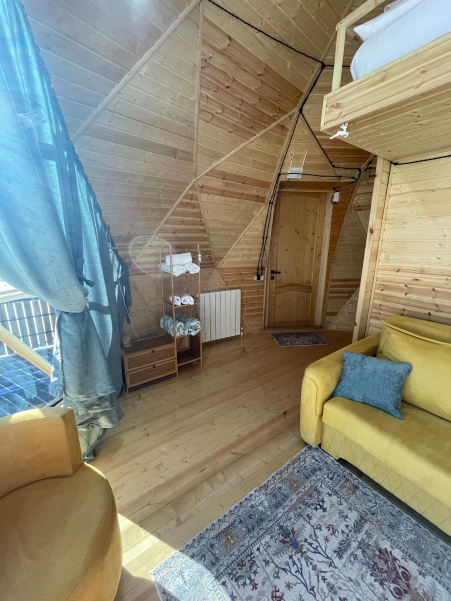 Gabua Glamping Villa Stepantsminda Exterior photo